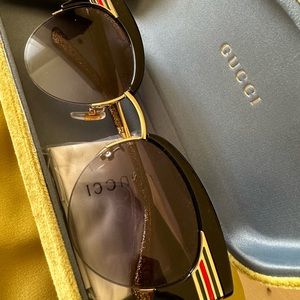 Gucci sunglasses
